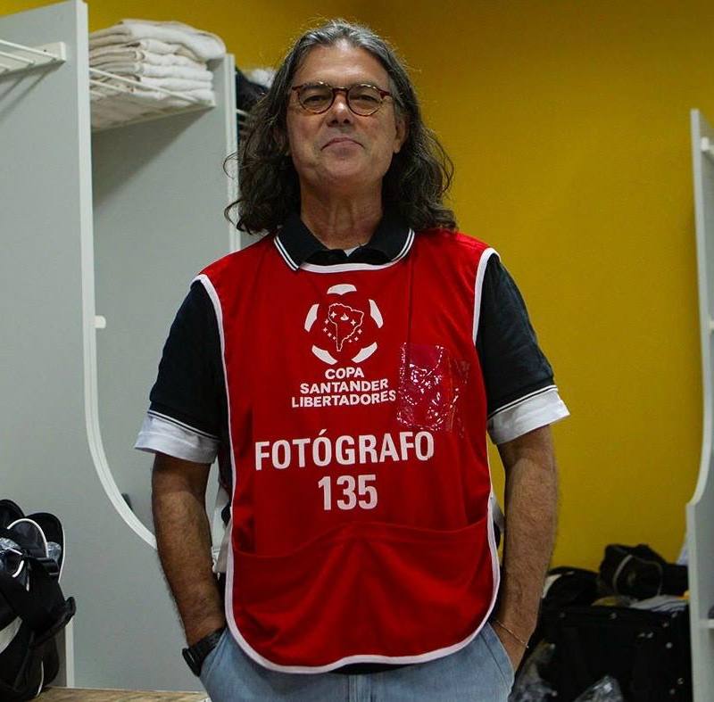 Ex-fotógrafo oficial do Corinthians participa de mostra cultural com histórias dos bastidores do clube