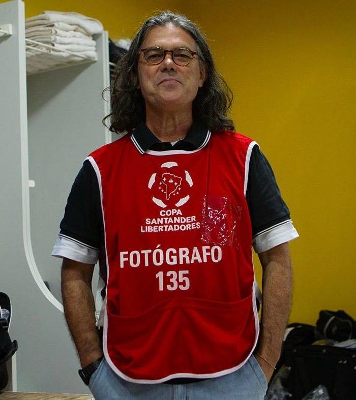 Ex-fotógrafo oficial do Corinthians participa de mostra cultural com histórias dos bastidores do clube