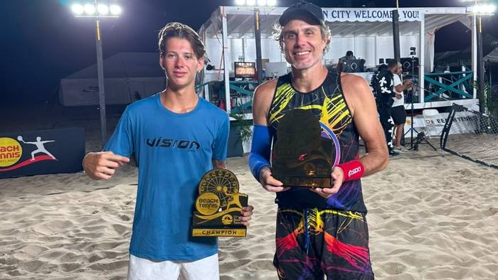 Lenda do Beach Tennis, Alessandro Calbucci alcança seu 90º título com jovem talento 
