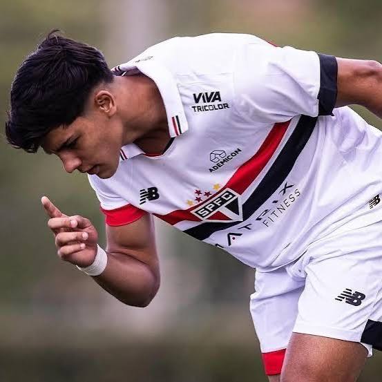 Lateral do São Paulo é preso após atropelamento com morte em Barueri