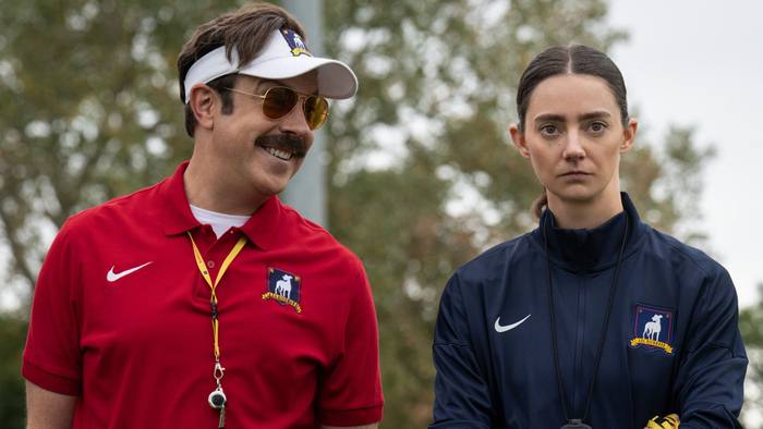 Nova temporada de Ted Lasso expõe a desigualdade entre o futebol masculino e o feminino