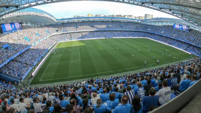 De quase colapso à elite: como o Deportivo La Coruña reconstruiu o clube