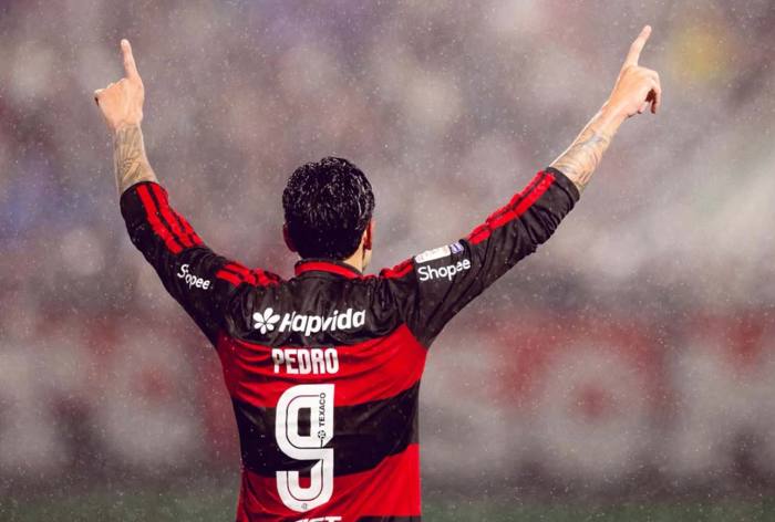Ataque do Flamengo caminha a ser o melhor do setor em 3º ano consecutivo