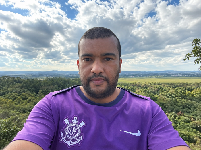 EXCLUSIVO: Com amor herdado da tia, Vinicius Moreira atravessa São Paulo para ver o Corinthians