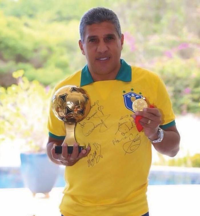 A trajetória de sucesso de um ex-camisa 10 da seleção brasileira